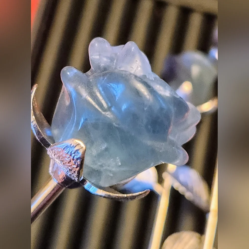Genuine Crystal Rose, Valentines Rose - Picture 3 of 8